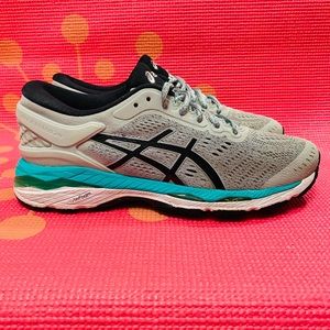 ASIC Gel Cayano 24 Women’s Gray US Sz 6.5